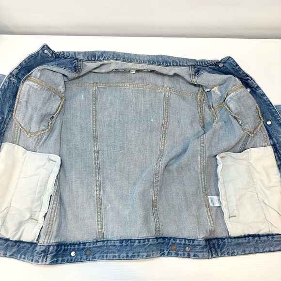 Express Distressed Jean Jacket - Picture 7 of 13